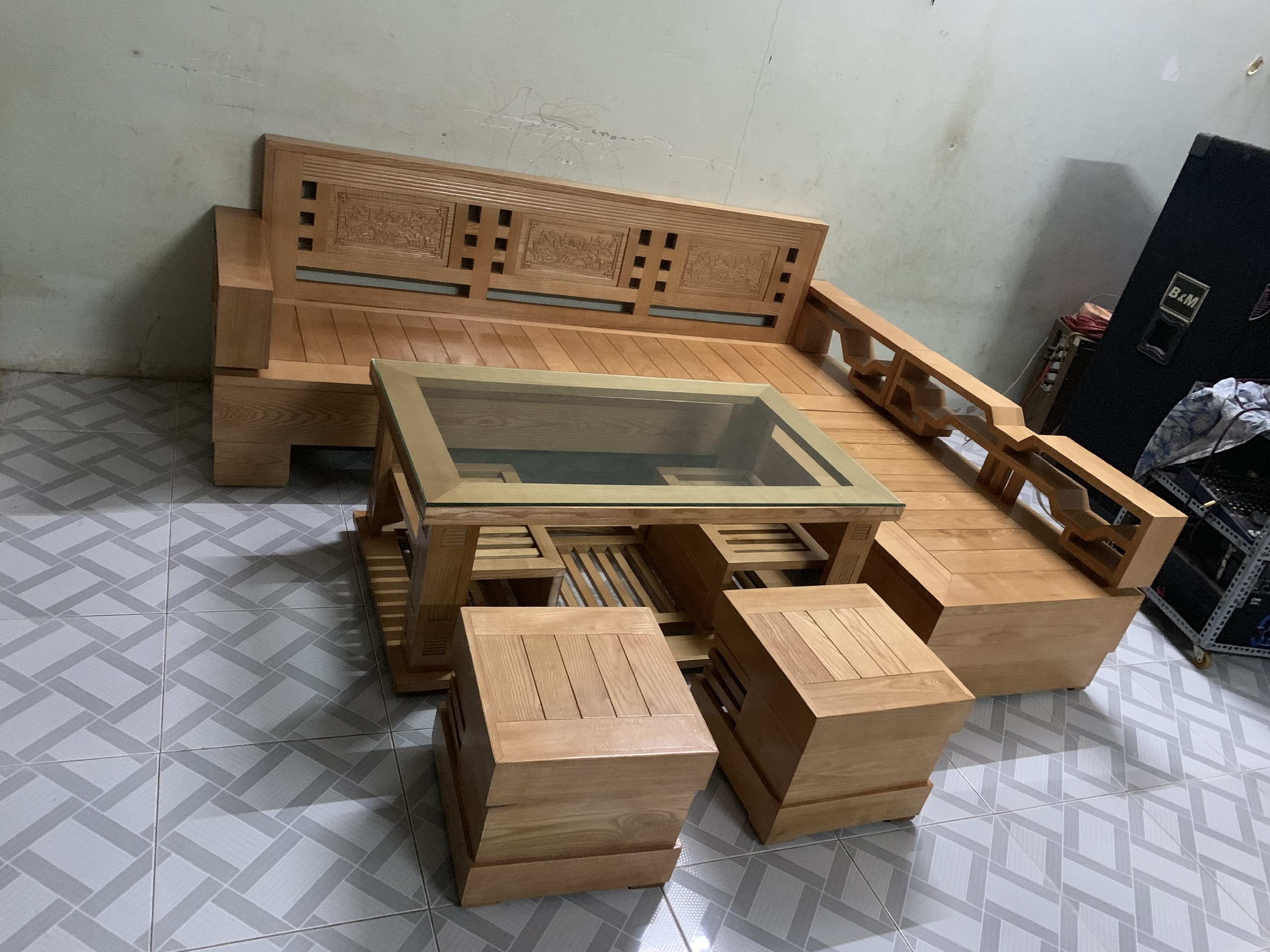 z2615870953685_28f9d3b8e5e0bc312a51e161cab21516